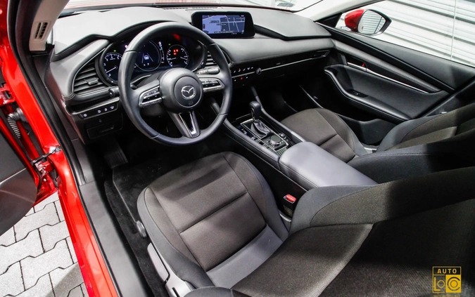 Mazda 3 cena 83333 przebieg: 14000, rok produkcji 2019 z Karpacz małe 529